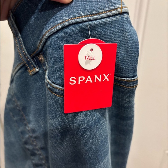 New Spanx Flare Jeans in Vintage Indigo, Size M tall - Picture 5 of 5